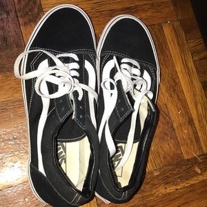 Low top “old skool” vans
